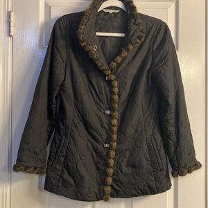 CABI PRICE REDUCTION QUILTED PEA COAT WITH FAUX FUR AMIMAL PRINT TRIM SIZE XS